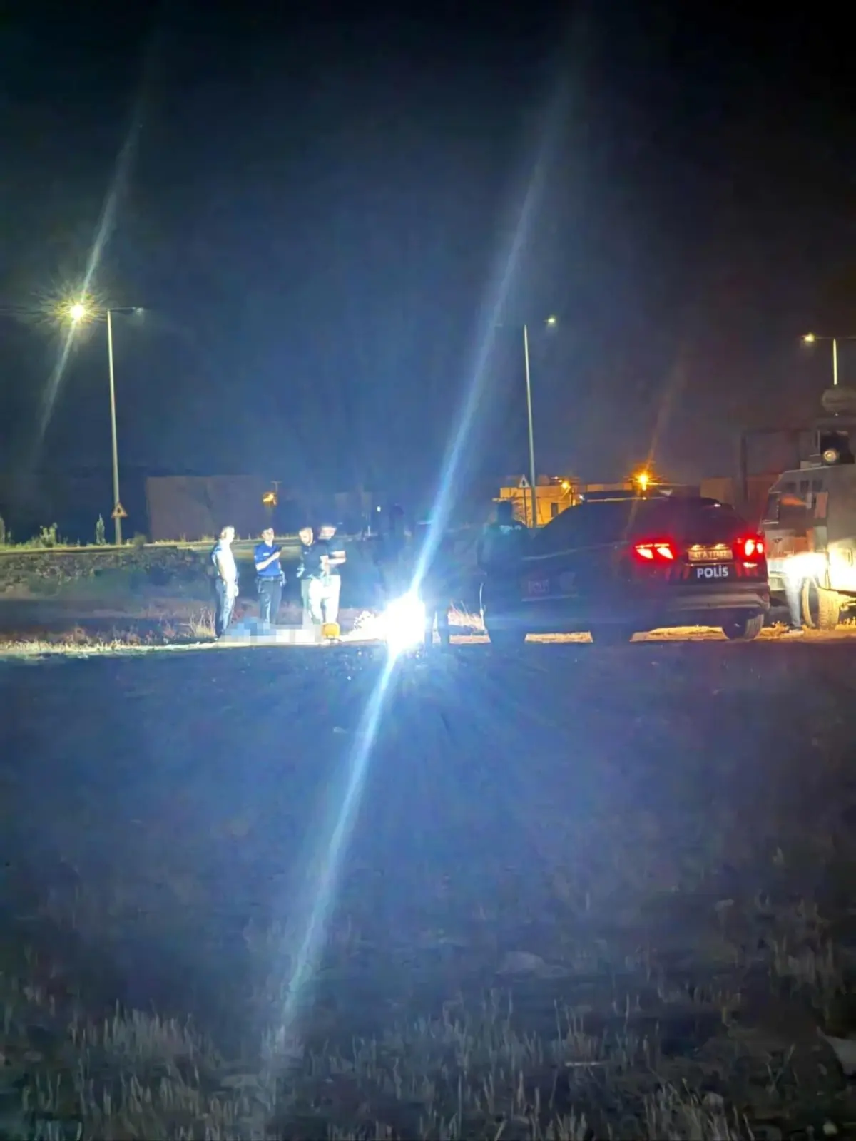 kiziltepede bos arazide erkek cesedi bulundu YdT6NCPQ