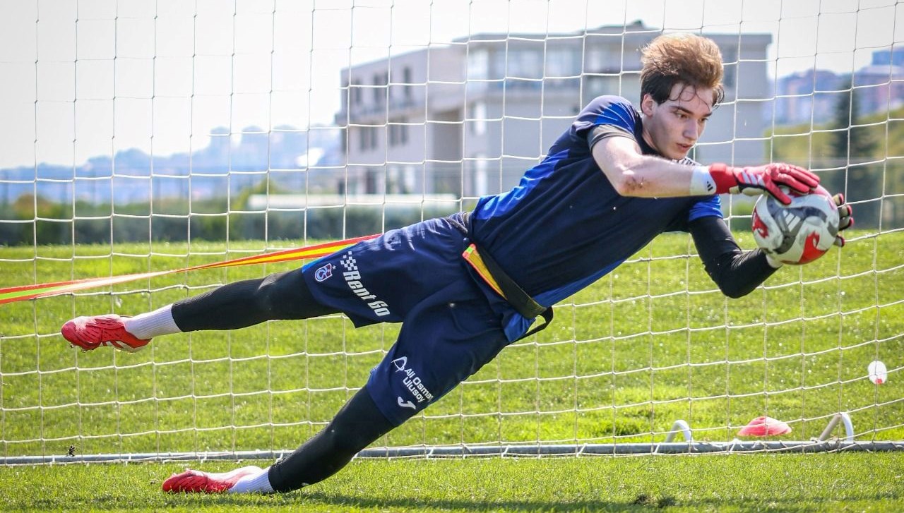 trabzonspor fenerbahce hazirliklarini surdurdu 4UANlxHu