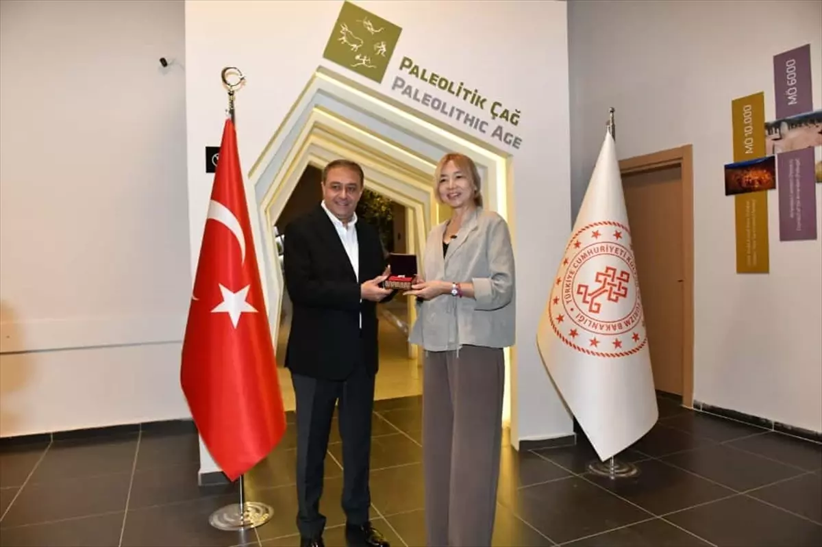 japon sanatci tomoko yamaguchi sanliurfayi ziyaret etti FMGctw94.jpg