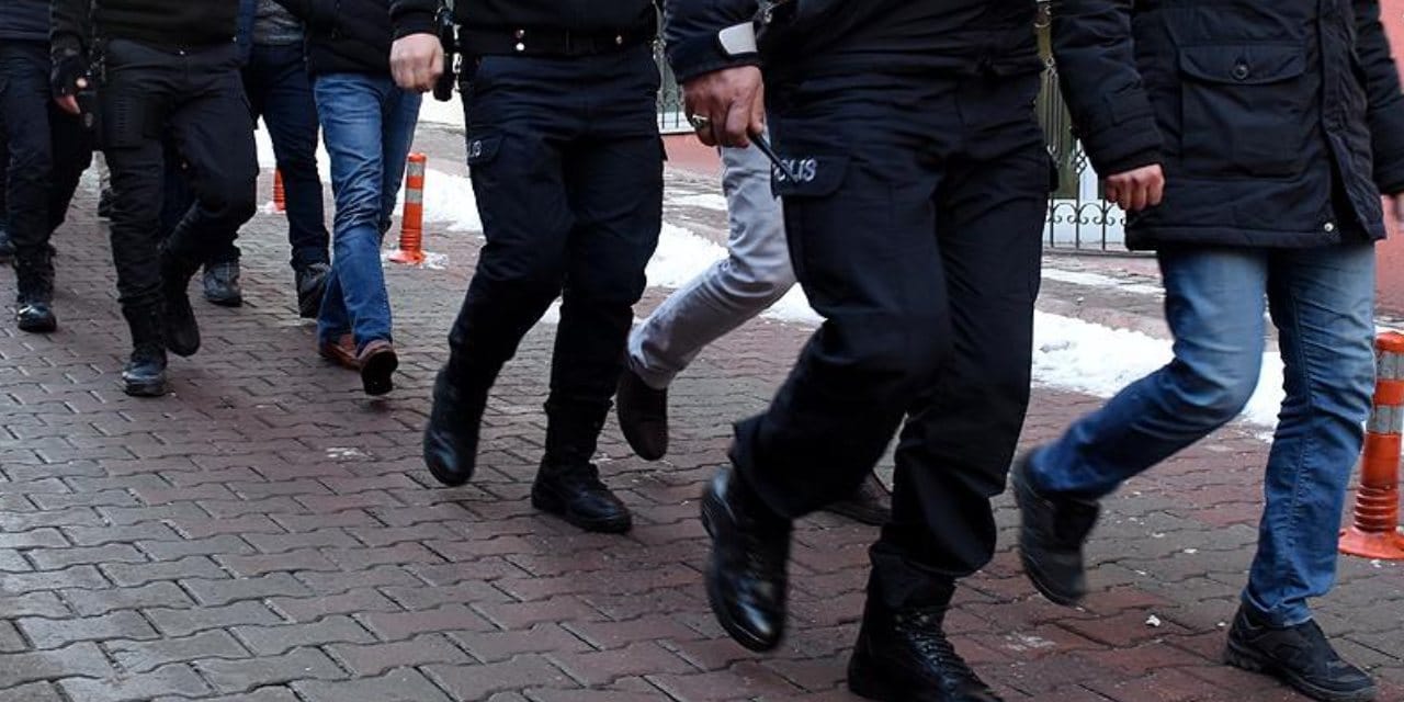 antalyada silah kacakciligi ve uyusturucu operasyonu cok sayida muhimmat ele gecirildi f5eD7QaO.jpg