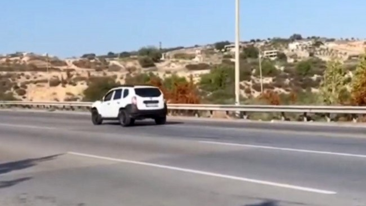 mersinde otoyolda geri giden surucu cezadan kacamadi VbspxOqV.jpg